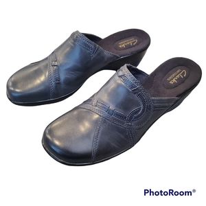 Clarks Bendables 9.5W Gray Leather Clogs Mules Comfort Wide Width Shoes 60615